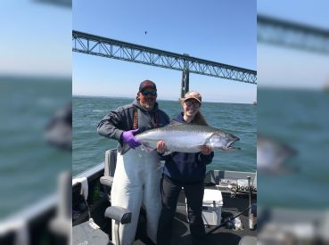 Play N Hooky Guide Service - Milwaukie thumbnail