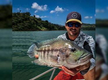 Fishing Lake Arenal thumbnail