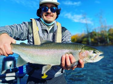 Lake Run Fly & Guide thumbnail