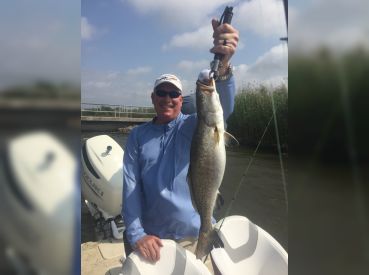 Hackberry Guide Service