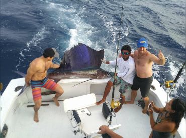 Manzanillo Luckiest Fishing thumbnail
