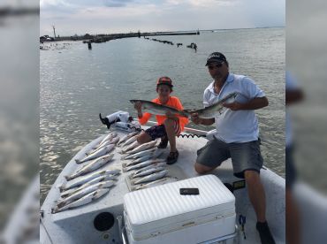 Tail Spotter Guide Service thumbnail