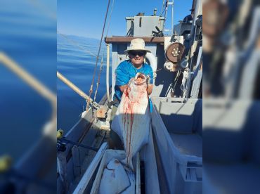 Red Can Charters thumbnail