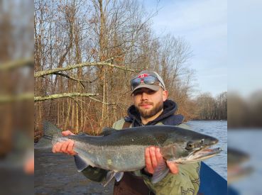 Locked with Lorensen - Salmon River