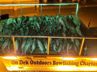 On DeK Outdoors Bowfishing Charter thumbnail