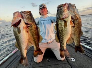 Caloosa Bass Guides thumbnail