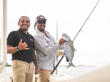 The VENTURE Boat Ko Olina thumbnail