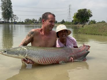 e60cc409d9874e32a7bc5627209196