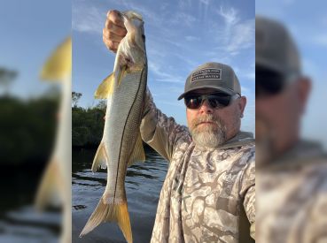 Reel Fowl Outfitters thumbnail