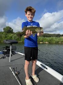 Great morning bass fishing on Lake Austi