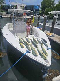 Upper Keys Report Photo 2