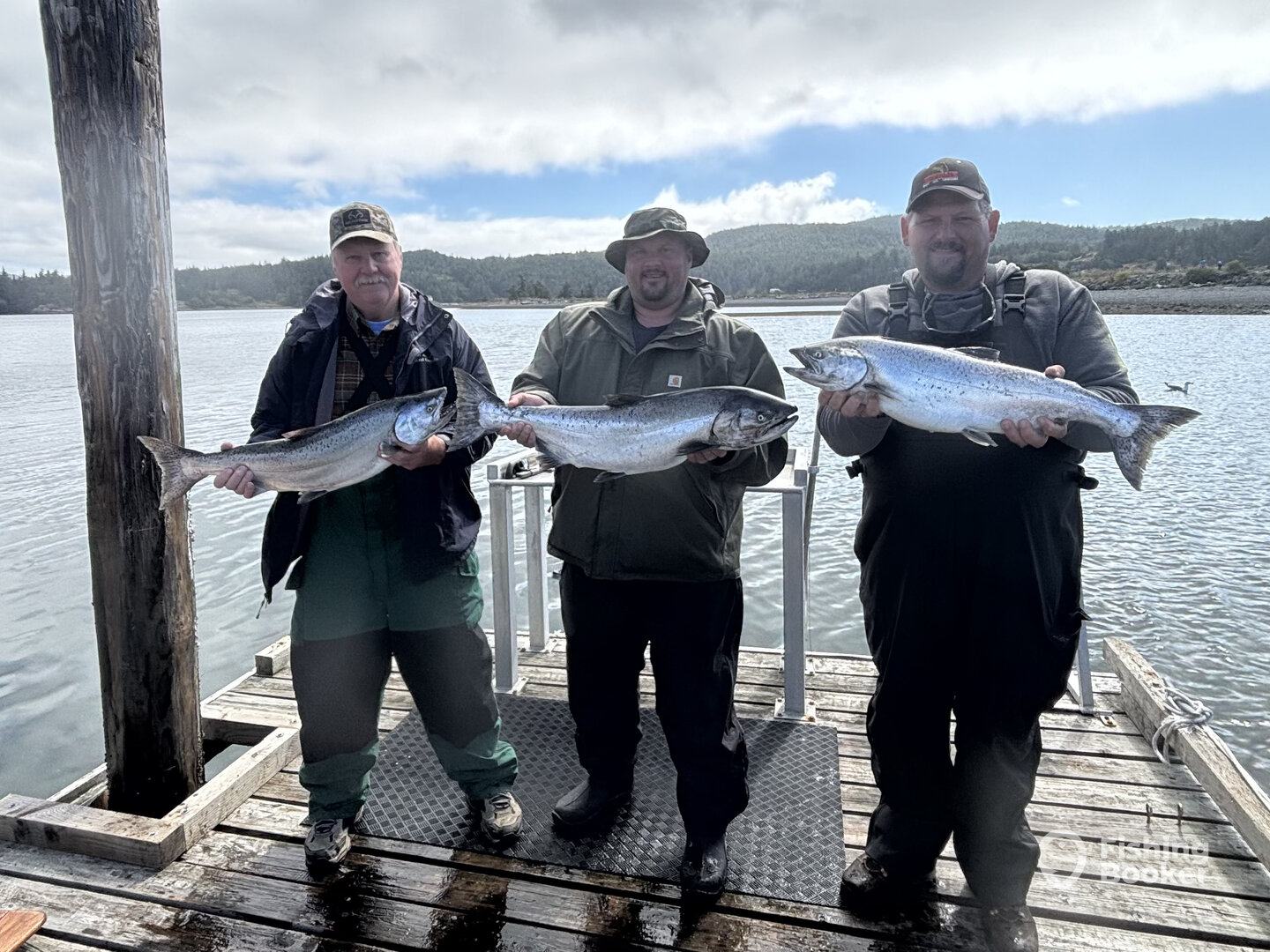 Guests with their king salmon