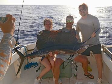 DALIKEN SPORTFISHING BOOK NOW!