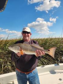 Overslot redfish schooling up