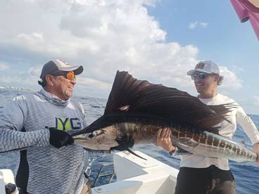 ALONDRA III – SPORT FISHING & SEA EXPE