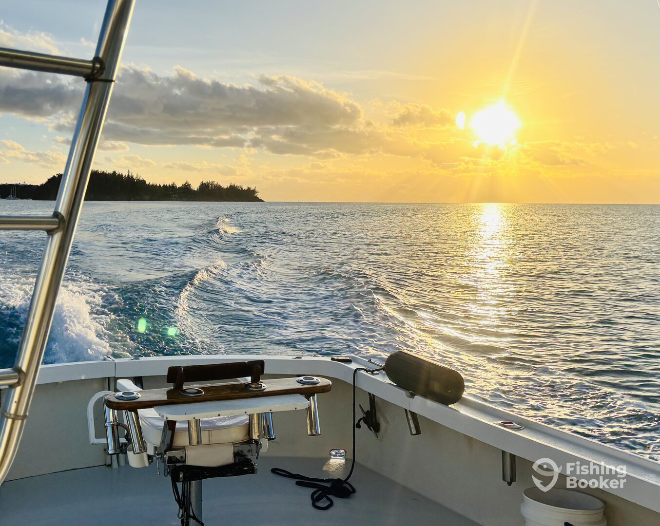 Bermuda Report Photo 0