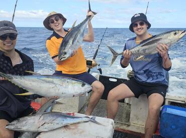 Yellowfin Tuna on Fire – What a Day!