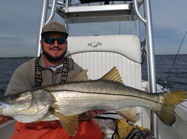 BIG SNOOK