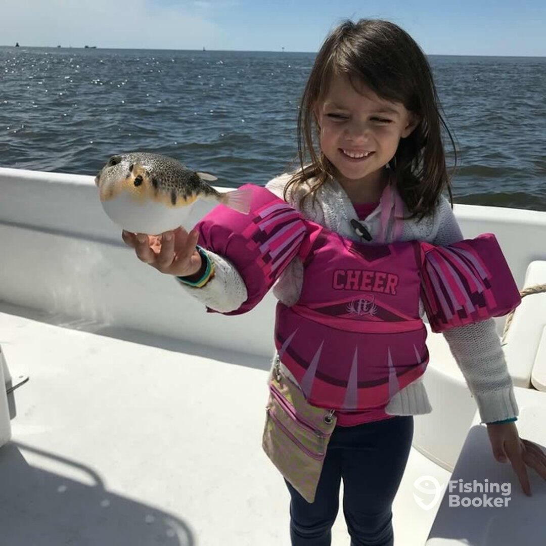 Blake Snow loves to fish. Bringing her up right!!
