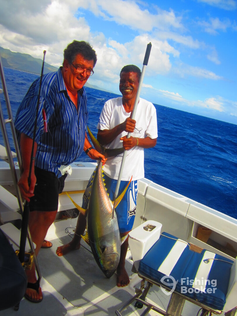 Le Morne Report Photo 0