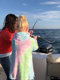 First Mate Lisa providing some assistance
