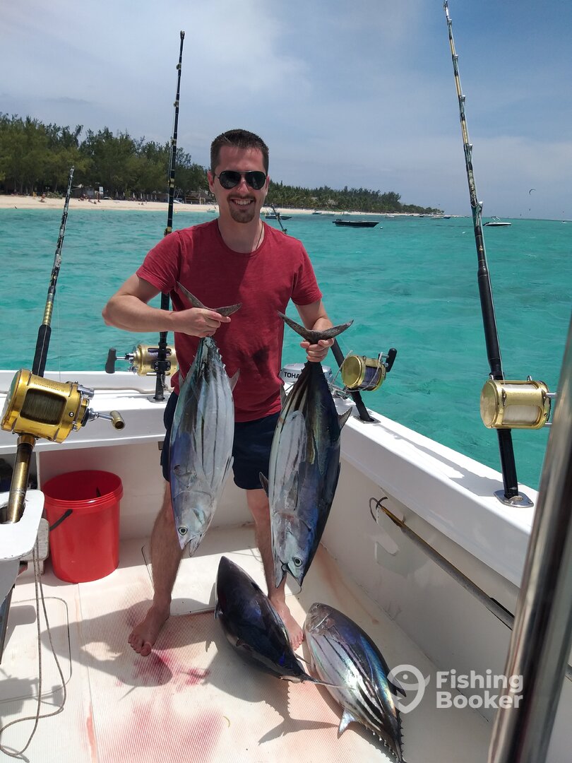 Le Morne Report Photo 0