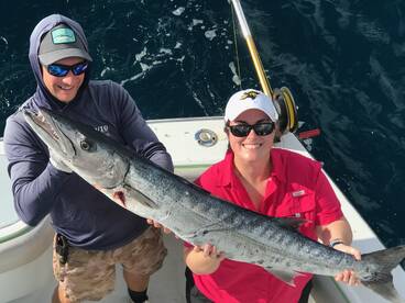 Tennessee Couple has a blast fishing off