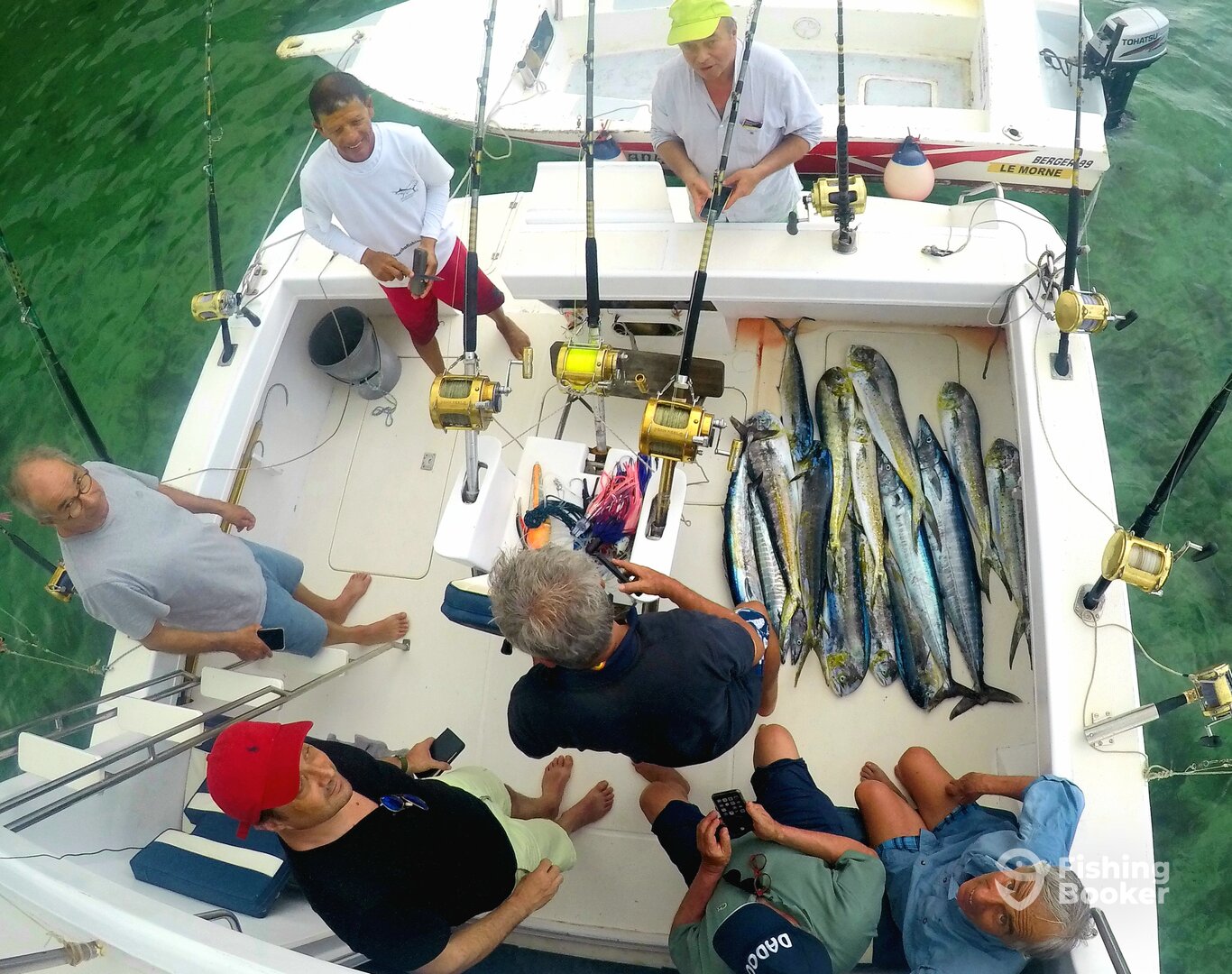 Le Morne Report Photo 0