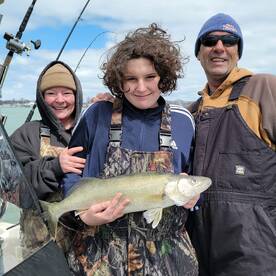 BlackH2oDog Charters - Lake Erie Walleye