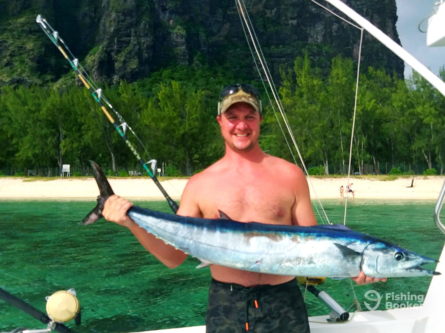 Le Morne Report Photo 0