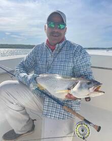 Huge tide runner weakfish on fly!