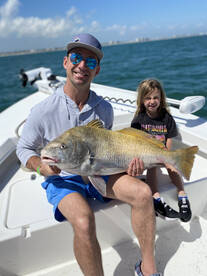 We Found A Huge School Of Fish!