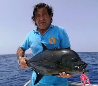 Vertical Jigging Maio Island