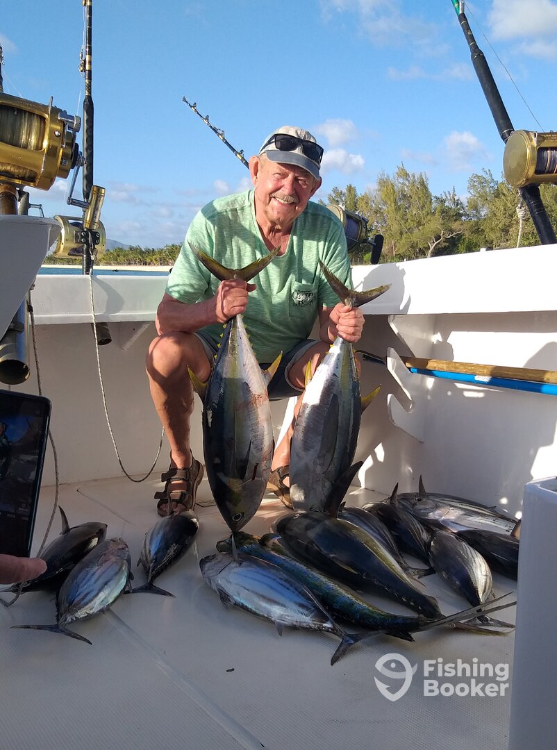 Le Morne Report Photo 0