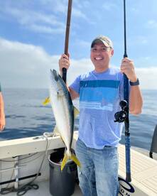 Daiwa rod & yellowtail at catalina ezsportfishing