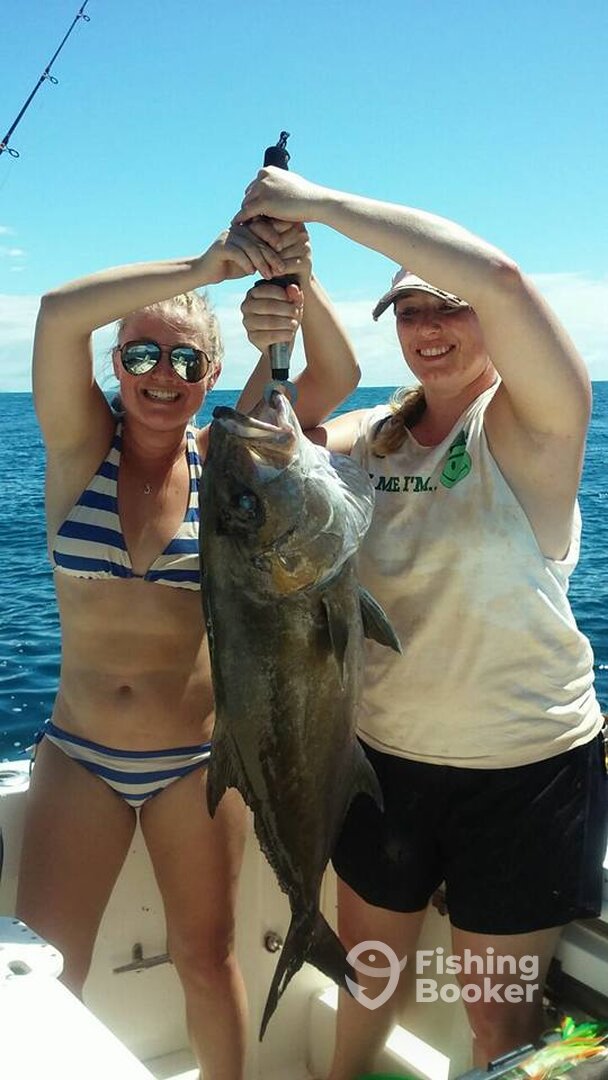 Alyx and Katie from the Marshall Islands