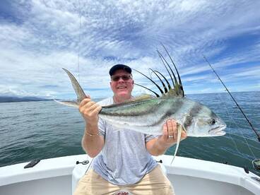 FAMILY INSHORE FISHING ABOARD GOOD DAY!