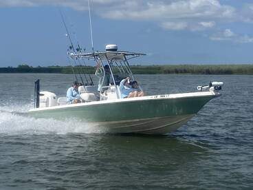 Family fishing Southern Access Charters