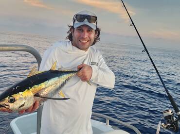 Fun tuna with light tackle
