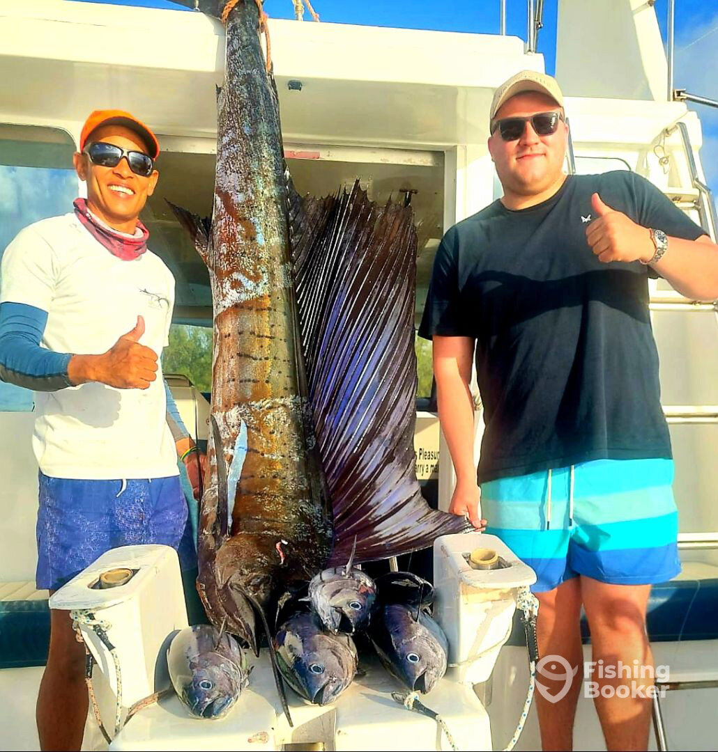 Le Morne Report Photo 0