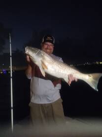 Evening fishing for bull reds on light t