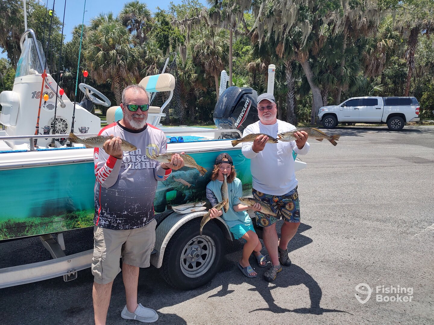 Crystal River Report Photo 0