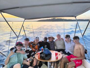 Top guests and fun with guys