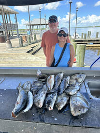 Full moon and slow tides 