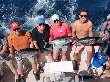 Tunas, tunas and more tunas