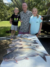 Family fishing trip for Bella and Ryan!