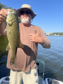 8 Smallmouth on the Tennessee River and 