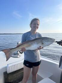 Family fun catching big redfish 
