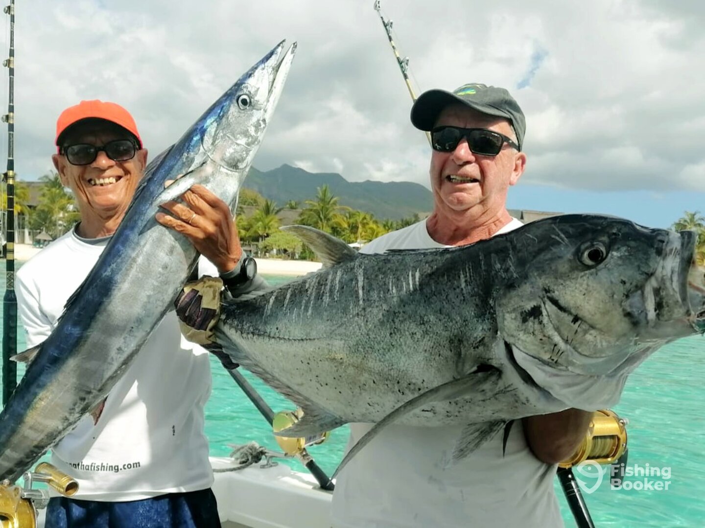 Le Morne Report Photo 0