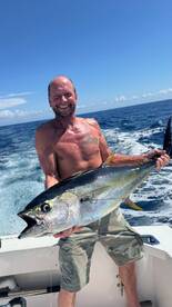 Nices 5 tuna and 2 sailfish